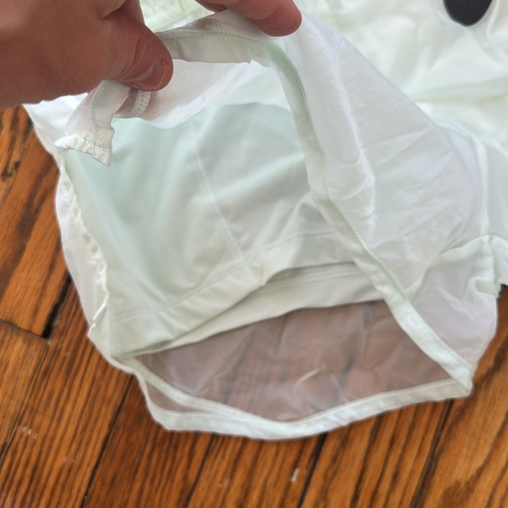 Nike running shorts. - Picture 3 of 5